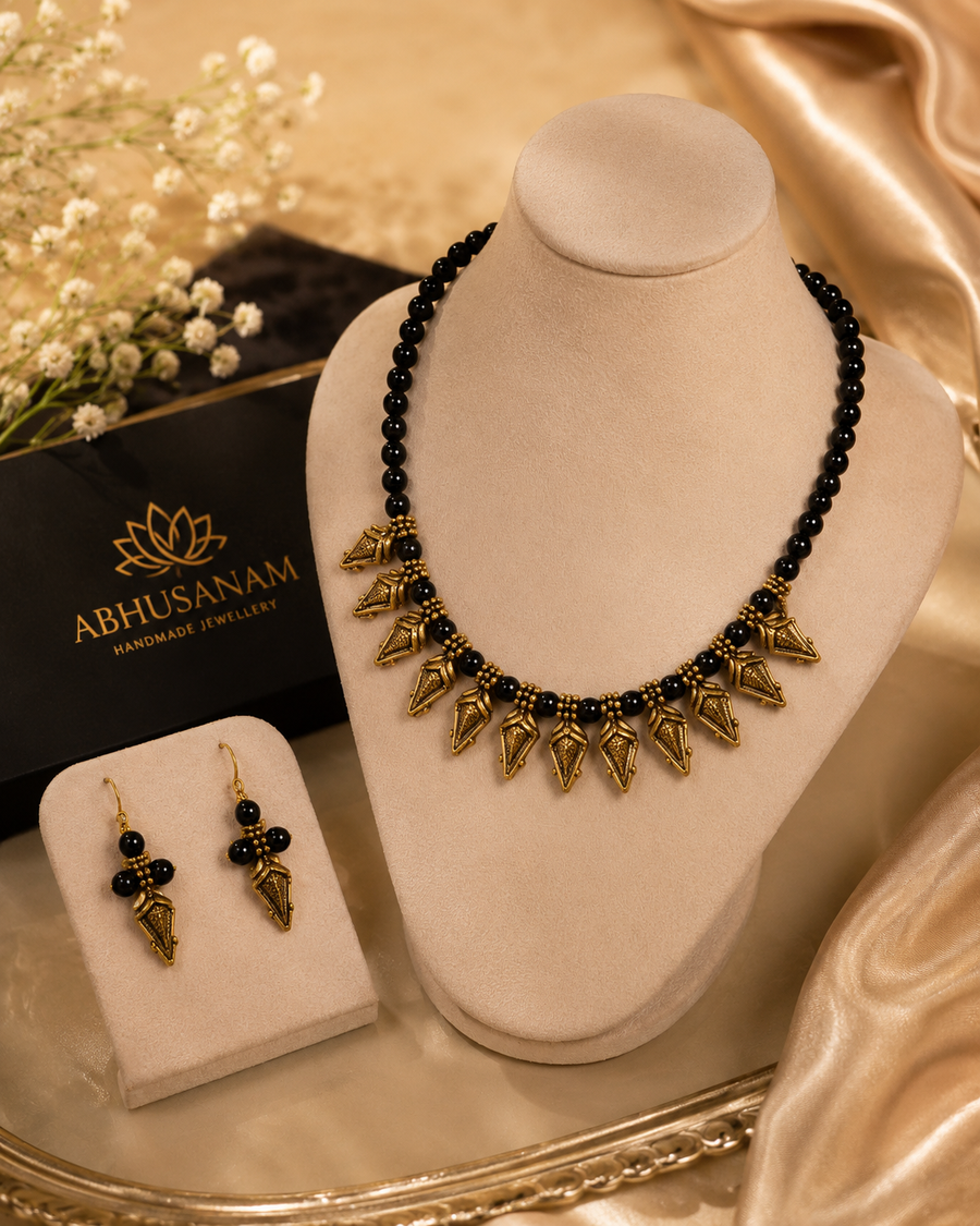 Midnight Antique Grace Set